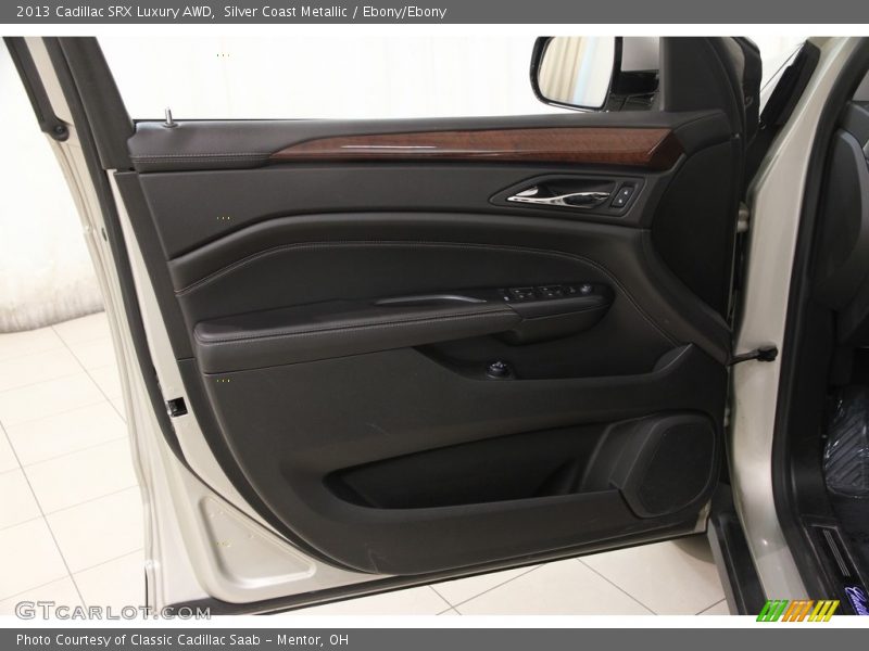 Silver Coast Metallic / Ebony/Ebony 2013 Cadillac SRX Luxury AWD