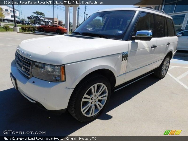 Alaska White / Navy Blue/Parchment 2010 Land Rover Range Rover HSE