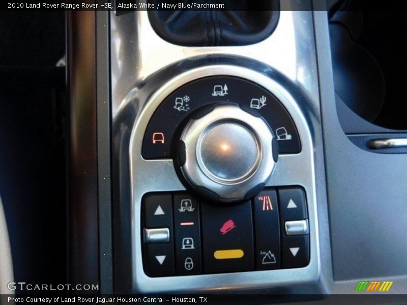Alaska White / Navy Blue/Parchment 2010 Land Rover Range Rover HSE