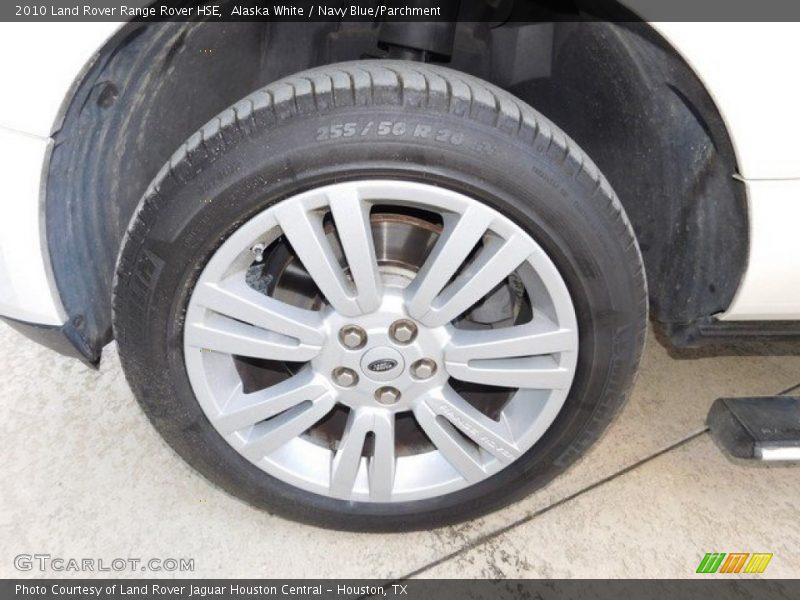 Alaska White / Navy Blue/Parchment 2010 Land Rover Range Rover HSE