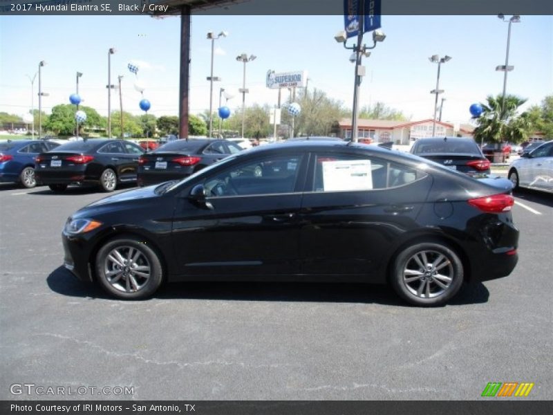 Black / Gray 2017 Hyundai Elantra SE