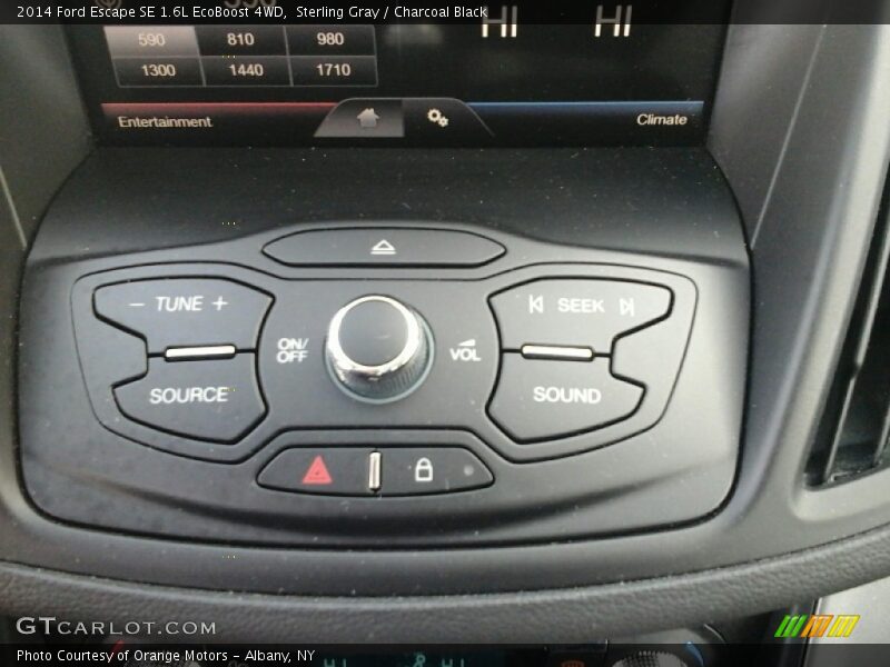 Sterling Gray / Charcoal Black 2014 Ford Escape SE 1.6L EcoBoost 4WD