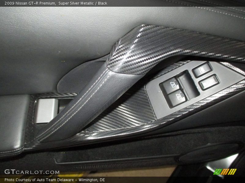 Super Silver Metallic / Black 2009 Nissan GT-R Premium