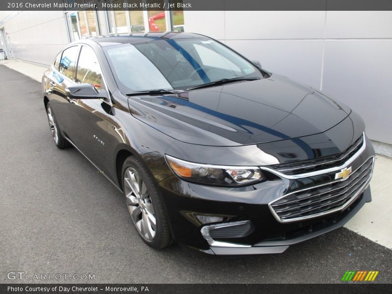 Front 3/4 View of 2016 Malibu Premier