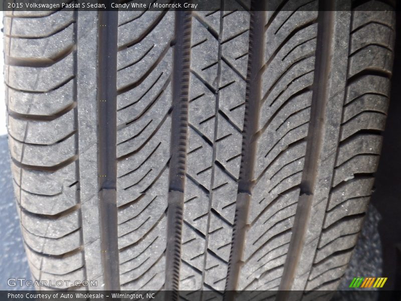 Candy White / Moonrock Gray 2015 Volkswagen Passat S Sedan