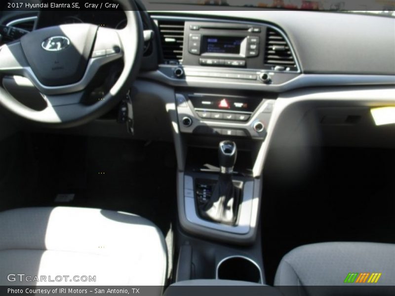 Gray / Gray 2017 Hyundai Elantra SE