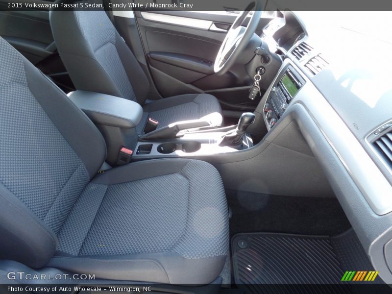 Candy White / Moonrock Gray 2015 Volkswagen Passat S Sedan