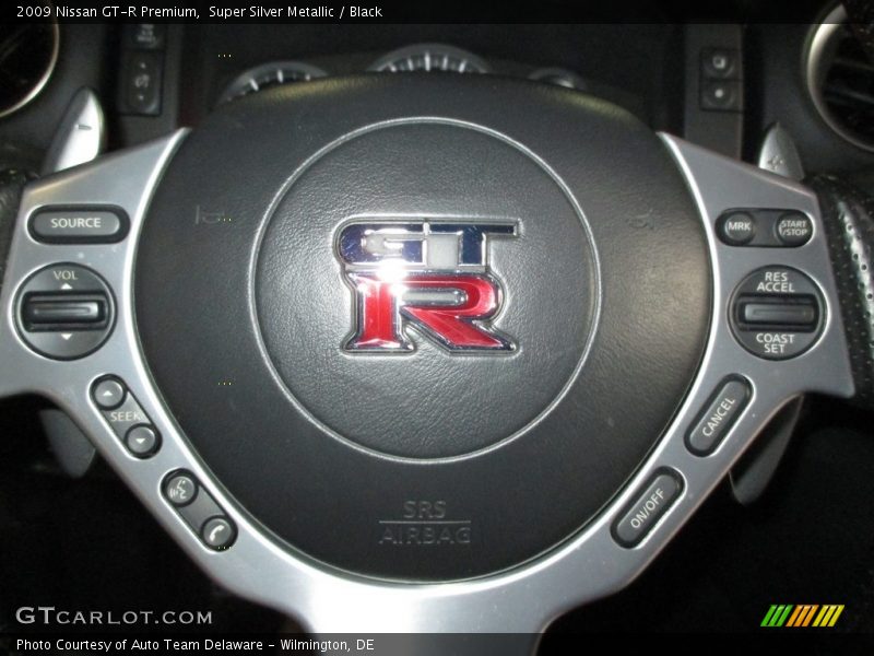 Super Silver Metallic / Black 2009 Nissan GT-R Premium