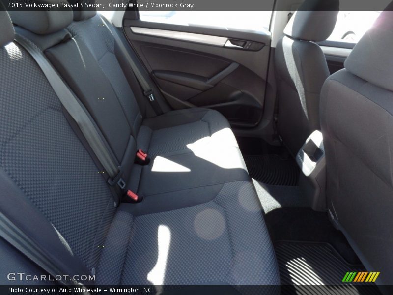 Candy White / Moonrock Gray 2015 Volkswagen Passat S Sedan