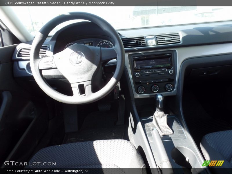 Candy White / Moonrock Gray 2015 Volkswagen Passat S Sedan