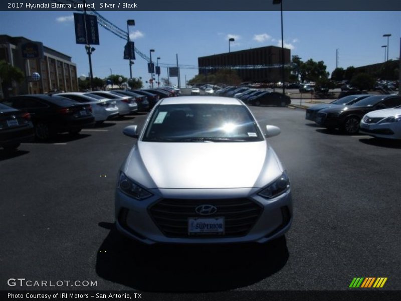 Silver / Black 2017 Hyundai Elantra Limited