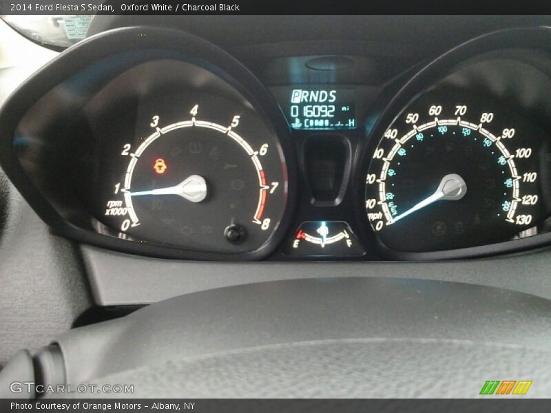 Oxford White / Charcoal Black 2014 Ford Fiesta S Sedan