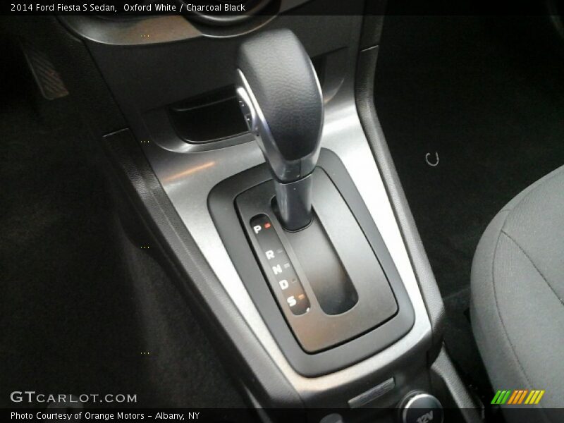 Oxford White / Charcoal Black 2014 Ford Fiesta S Sedan