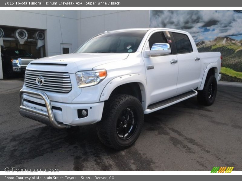 Super White / Black 2015 Toyota Tundra Platinum CrewMax 4x4