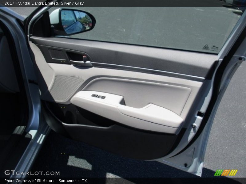 Silver / Gray 2017 Hyundai Elantra Limited