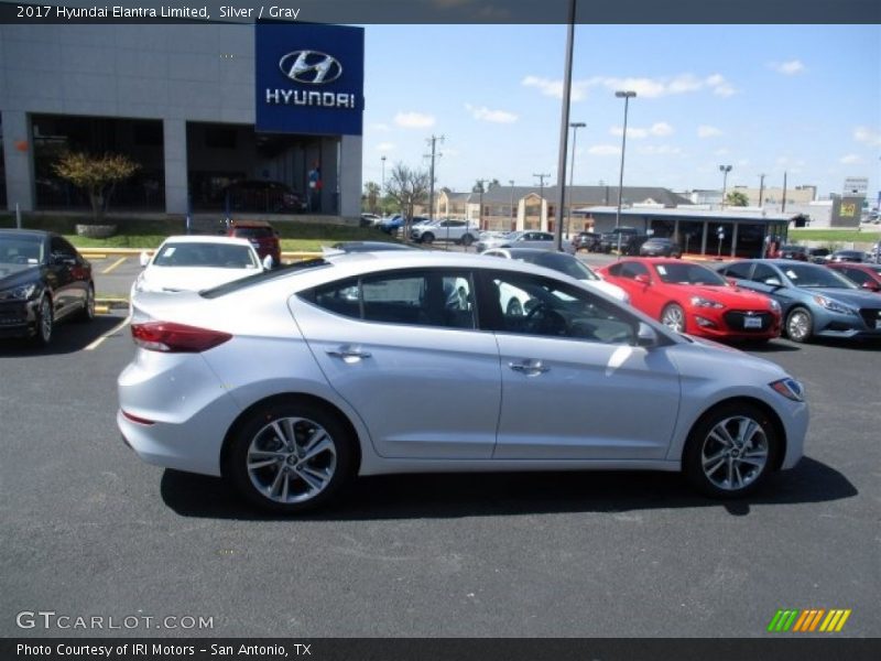 Silver / Gray 2017 Hyundai Elantra Limited