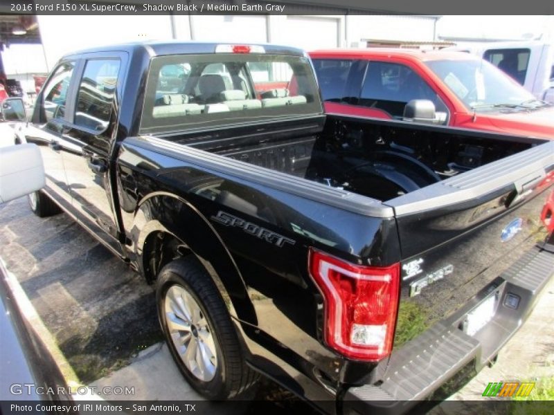 Shadow Black / Medium Earth Gray 2016 Ford F150 XL SuperCrew