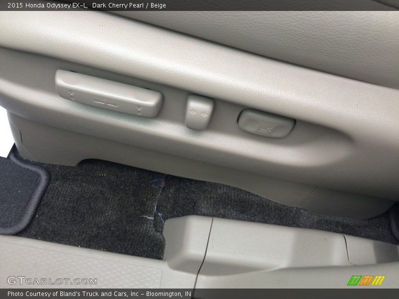 Dark Cherry Pearl / Beige 2015 Honda Odyssey EX-L