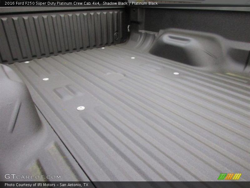 Shadow Black / Platinum Black 2016 Ford F250 Super Duty Platinum Crew Cab 4x4