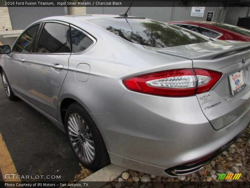 Ingot Silver Metallic / Charcoal Black 2016 Ford Fusion Titanium