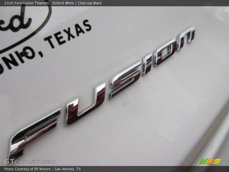 Oxford White / Charcoal Black 2016 Ford Fusion Titanium