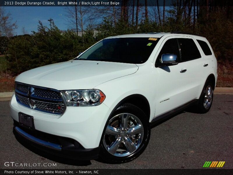 Bright White / Black/Light Frost Beige 2013 Dodge Durango Citadel