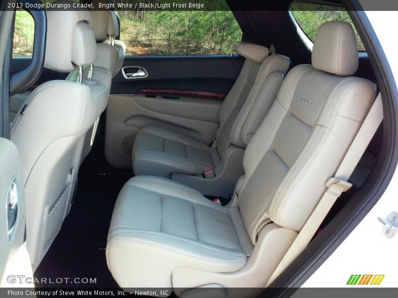 Bright White / Black/Light Frost Beige 2013 Dodge Durango Citadel