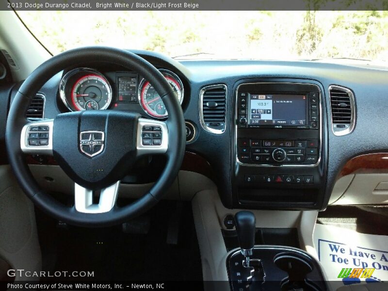 Bright White / Black/Light Frost Beige 2013 Dodge Durango Citadel