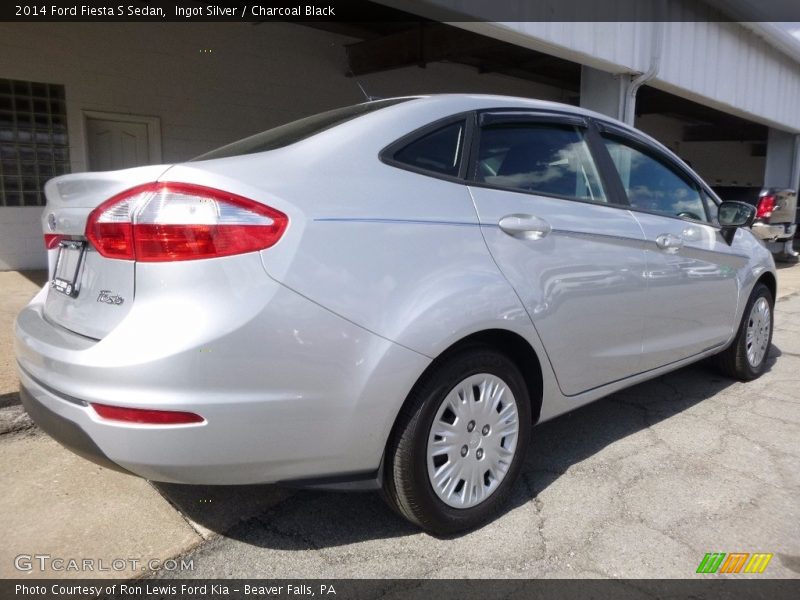 Ingot Silver / Charcoal Black 2014 Ford Fiesta S Sedan