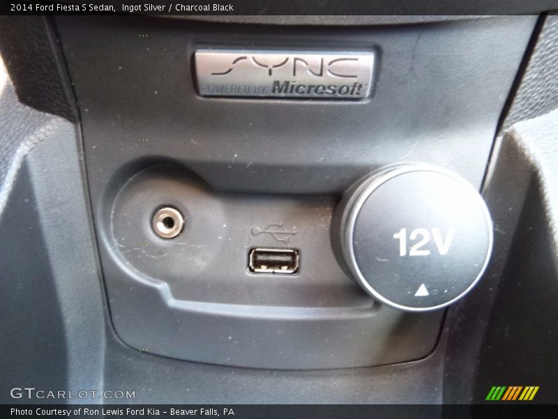 Ingot Silver / Charcoal Black 2014 Ford Fiesta S Sedan