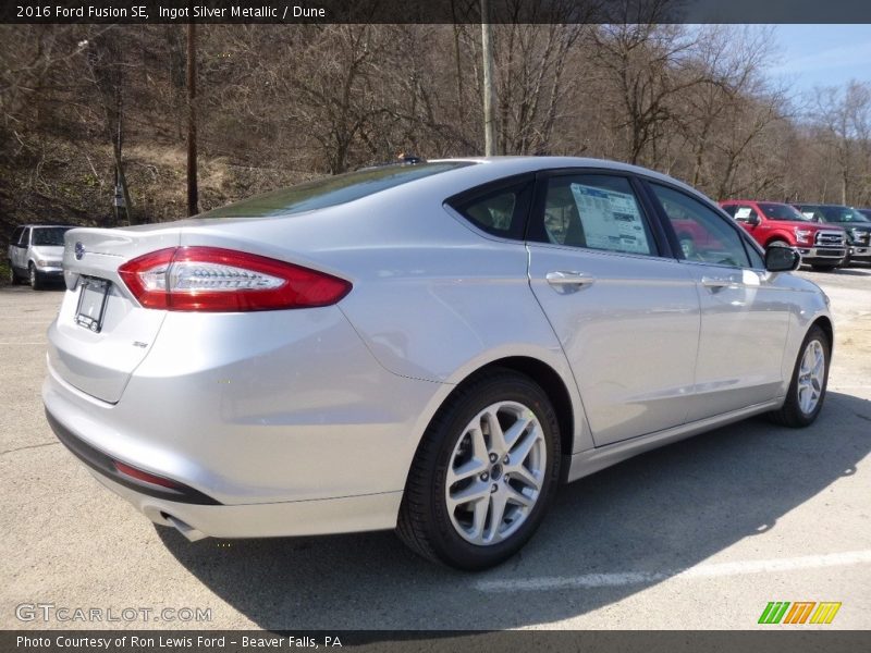 Ingot Silver Metallic / Dune 2016 Ford Fusion SE