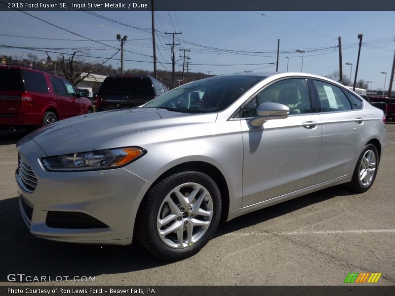 Ingot Silver Metallic / Dune 2016 Ford Fusion SE