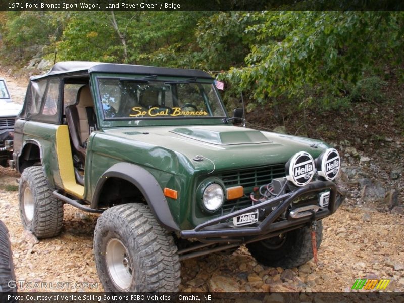 Land Rover Green / Beige 1971 Ford Bronco Sport Wagon