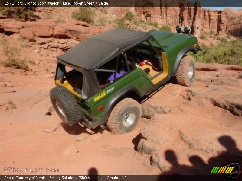 Land Rover Green / Beige 1971 Ford Bronco Sport Wagon