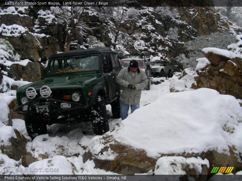 Land Rover Green / Beige 1971 Ford Bronco Sport Wagon