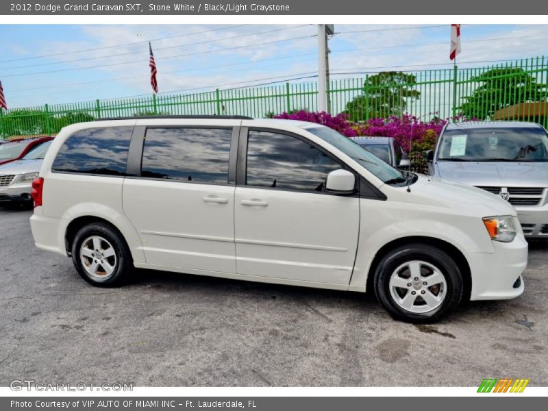 Stone White / Black/Light Graystone 2012 Dodge Grand Caravan SXT