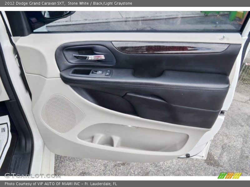 Stone White / Black/Light Graystone 2012 Dodge Grand Caravan SXT