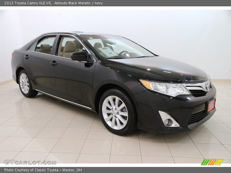 Attitude Black Metallic / Ivory 2013 Toyota Camry XLE V6