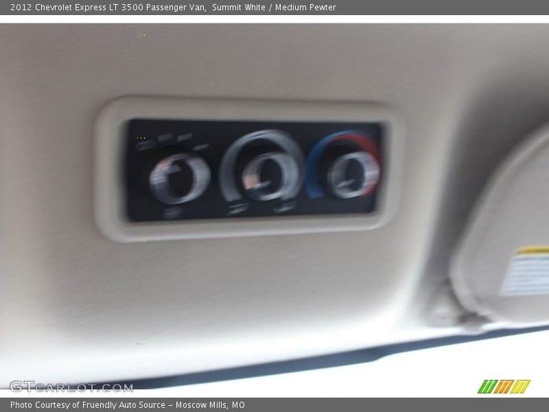 Summit White / Medium Pewter 2012 Chevrolet Express LT 3500 Passenger Van