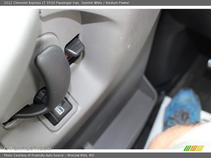 Summit White / Medium Pewter 2012 Chevrolet Express LT 3500 Passenger Van