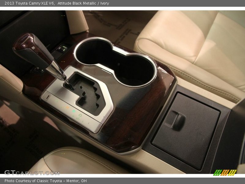 Attitude Black Metallic / Ivory 2013 Toyota Camry XLE V6