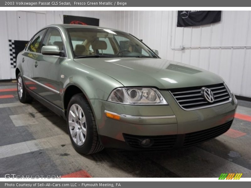 Fresco Green Metallic / Beige 2003 Volkswagen Passat GLS Sedan