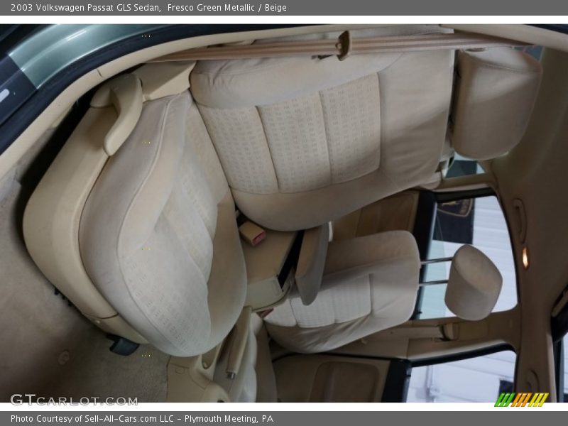 Fresco Green Metallic / Beige 2003 Volkswagen Passat GLS Sedan
