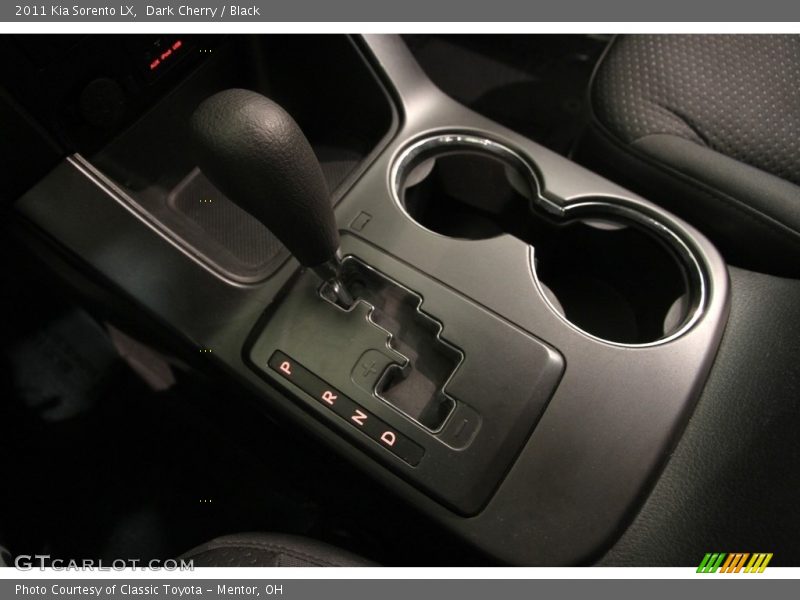 Dark Cherry / Black 2011 Kia Sorento LX