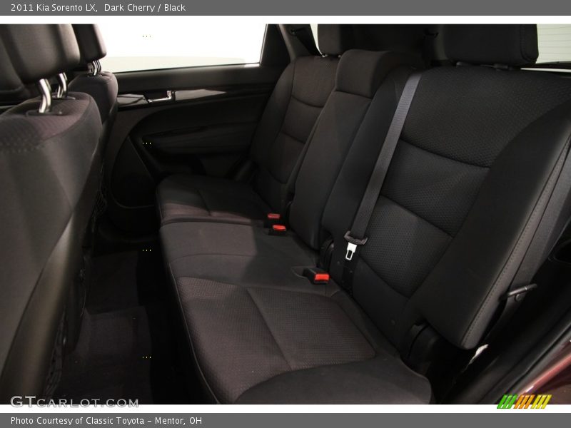 Dark Cherry / Black 2011 Kia Sorento LX