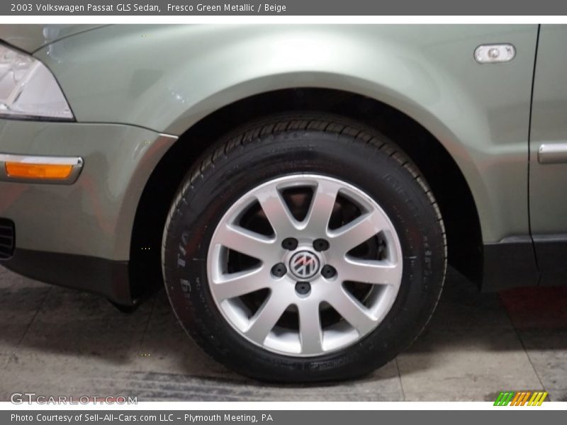 Fresco Green Metallic / Beige 2003 Volkswagen Passat GLS Sedan