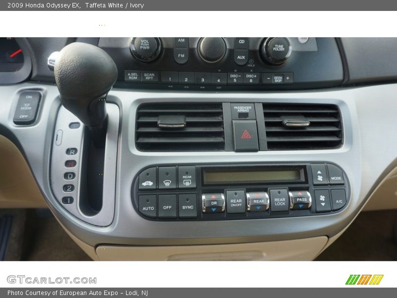 Taffeta White / Ivory 2009 Honda Odyssey EX