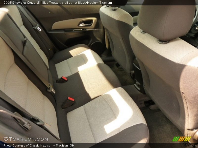 Blue Topaz Metallic / Jet Black/Medium Titanium 2013 Chevrolet Cruze LS