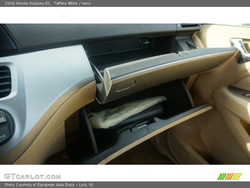 Taffeta White / Ivory 2009 Honda Odyssey EX