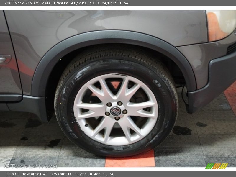 Titanium Gray Metallic / Taupe/Light Taupe 2005 Volvo XC90 V8 AWD